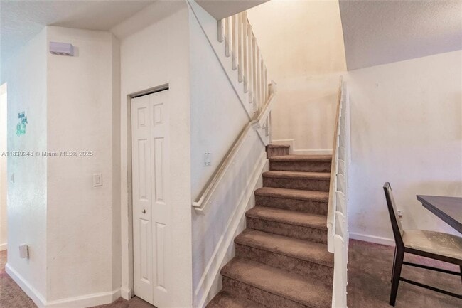 Building Photo - 6586 S Anise Ct