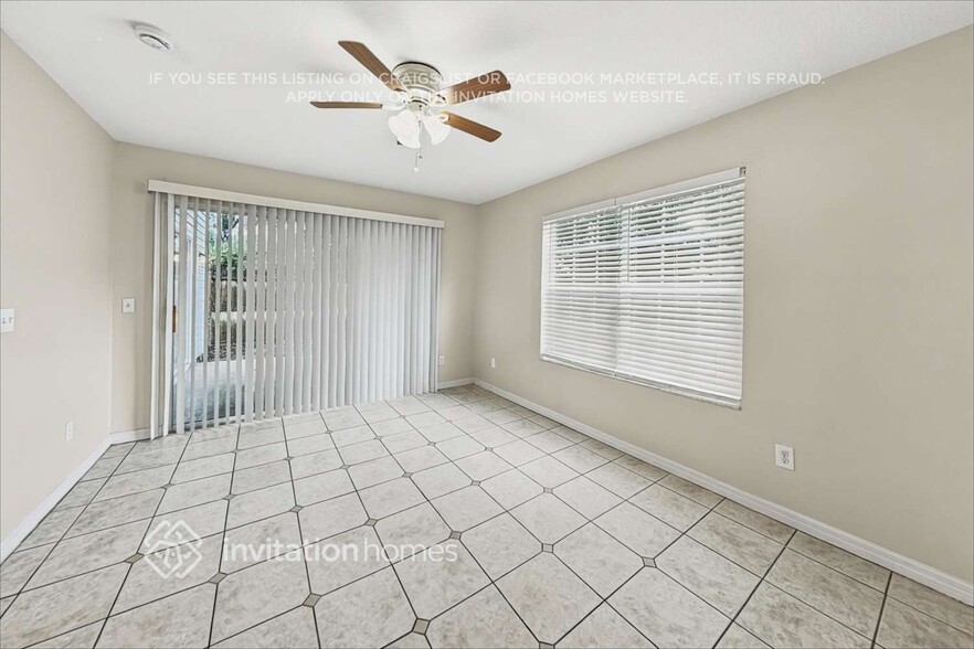 Building Photo - 1603 Chatham Cir