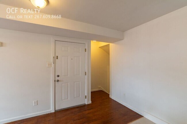 Building Photo - 305 N 41st St