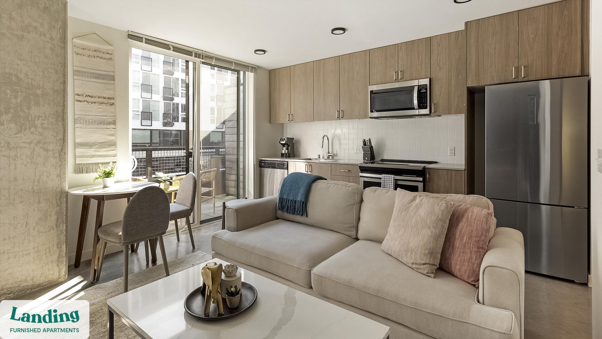 Building Photo - 2301 E Union St