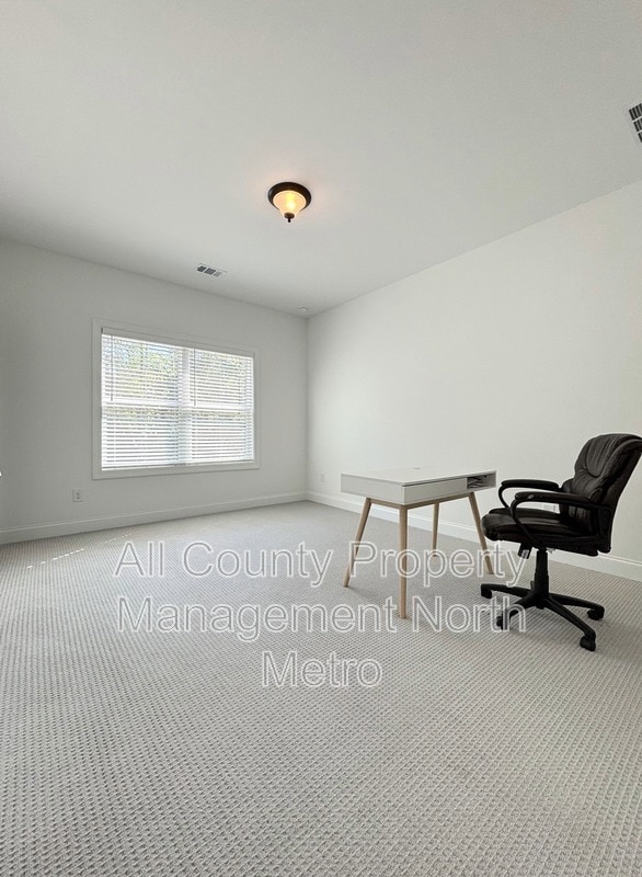 Building Photo - 382 Tillman Pass