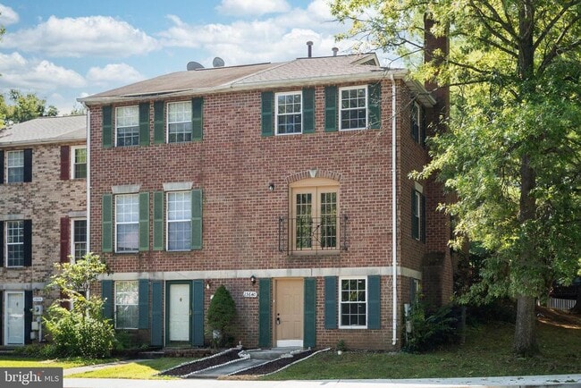 Building Photo - 13640 Deerwater Dr