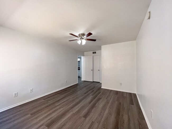 Building Photo - 5104 Sepulveda Blvd