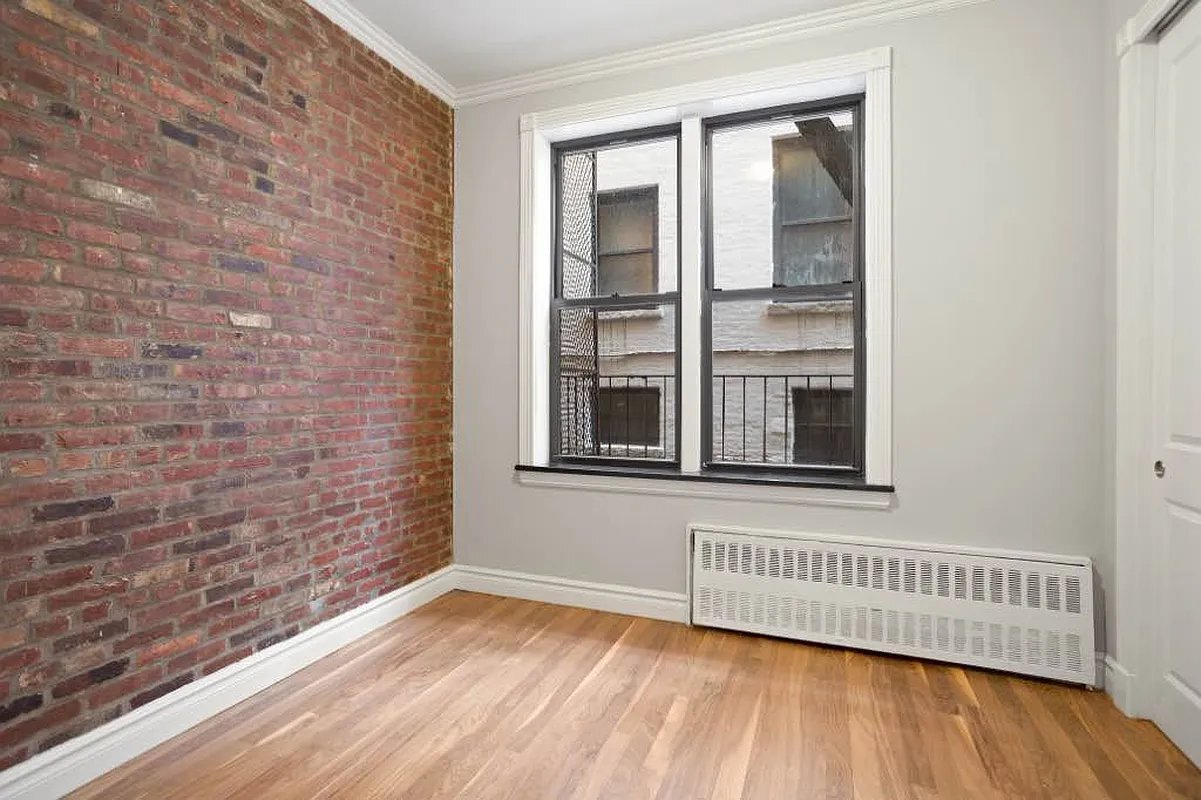 Building Photo - 44 Avenue B