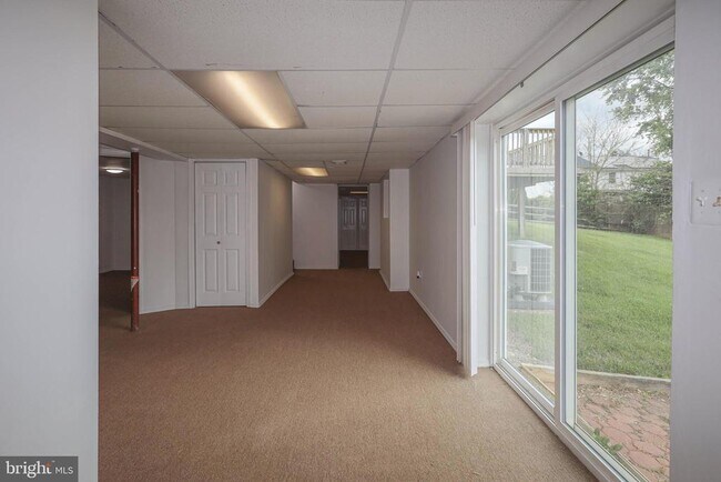 Building Photo - 8812 Alliston Hollow Way