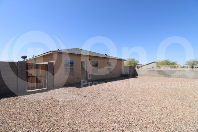 Building Photo - 286 E Bobcat Pl
