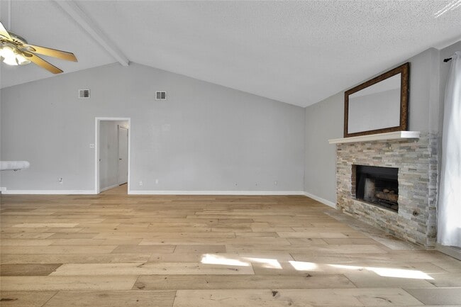 Building Photo - 21311 Park Rock Ln