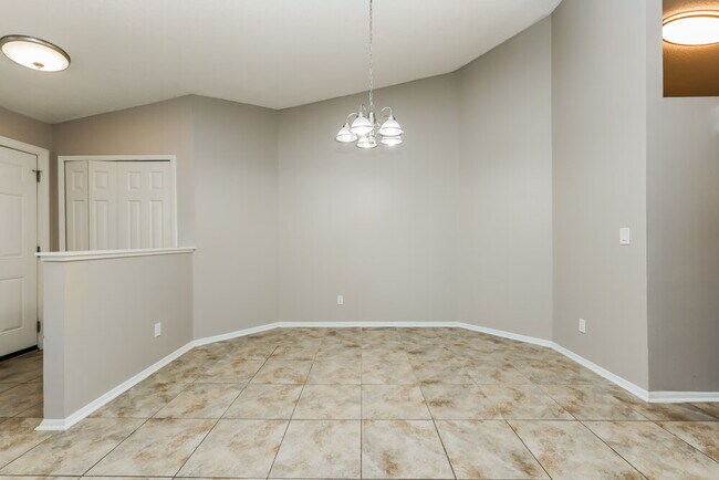 Building Photo - 213 Belfort Pl