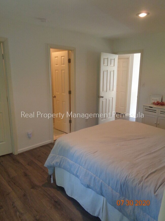 Building Photo - Single Home in Panther Place Williamsburg/...