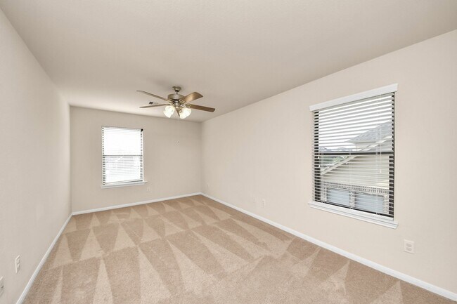 Building Photo - 5038 Gold Haven Dr