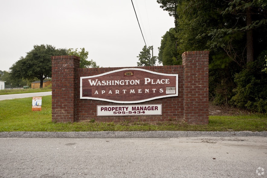 Primary Photo - Washington Place Apartments