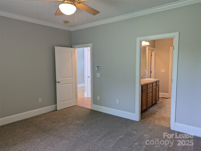 Building Photo - 103 Hickory Hill Rd