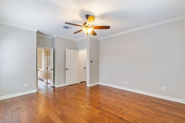 Building Photo - 31 N Duskwood Pl