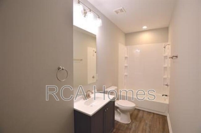 Building Photo - 3501 N Illinois St