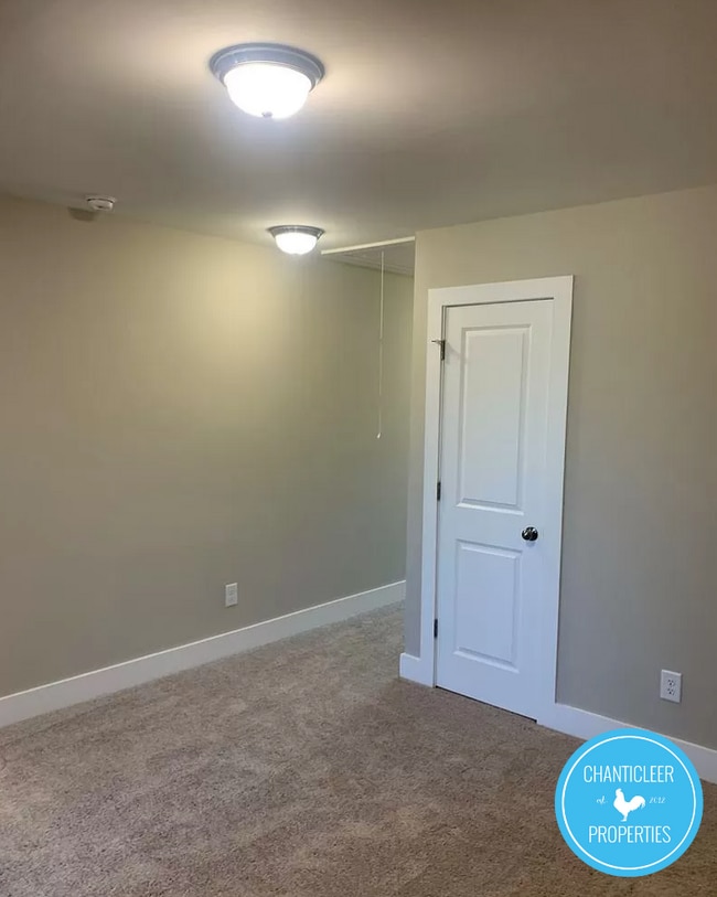 Building Photo - 1745 Eastfall St