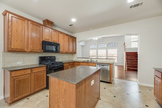 Building Photo - 4613 Pine Brook Dr