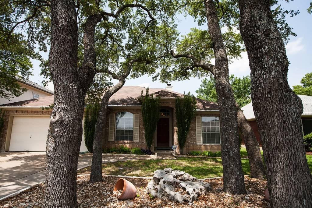 Building Photo - 1308 Meadow Lark Dr