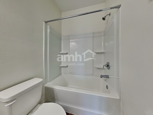 Building Photo - 2134 Saffron Walden Dr