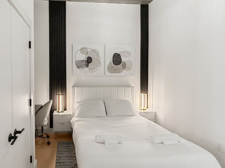 Building Photo - 1247 N 2nd St