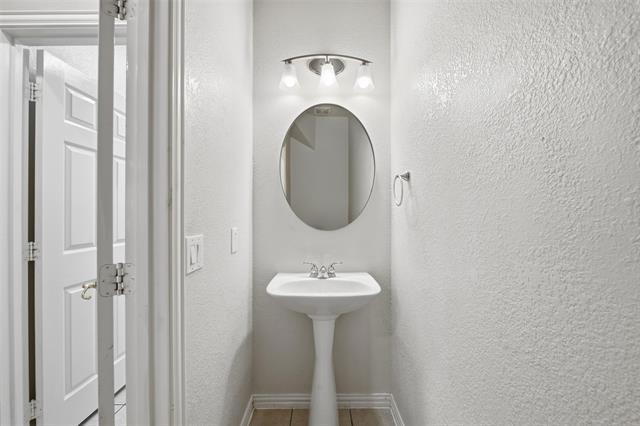 Building Photo - 2505 Mallard Ct