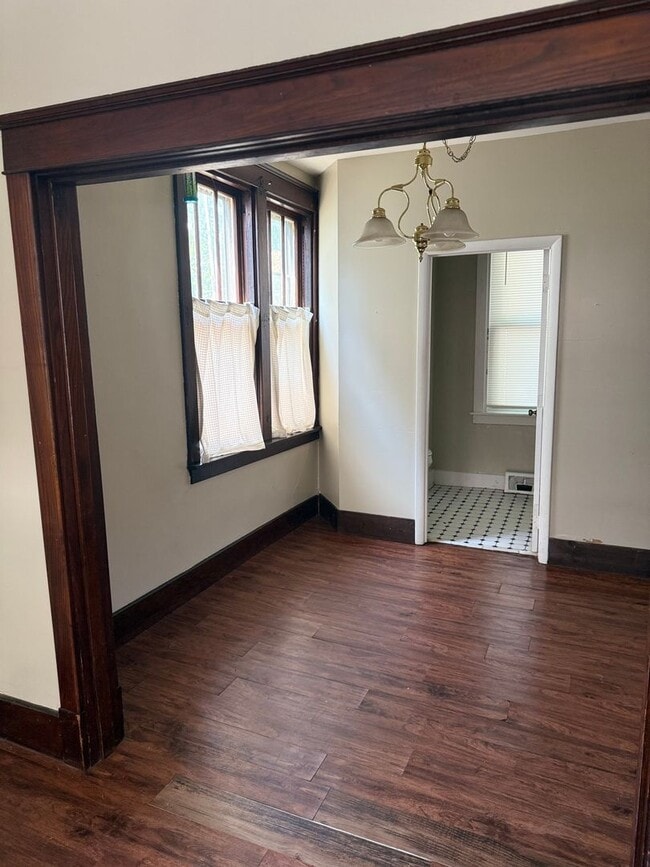 Building Photo - 3 Bedroom 1 Bath in Carlisle, PA!