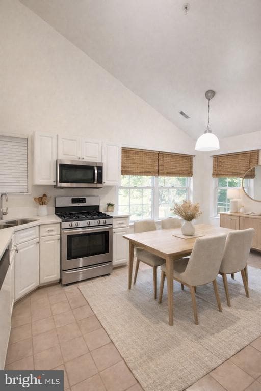 Building Photo - 309 Tall Pines Ct