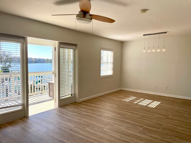 Building Photo - 5011 Starfish Dr SE