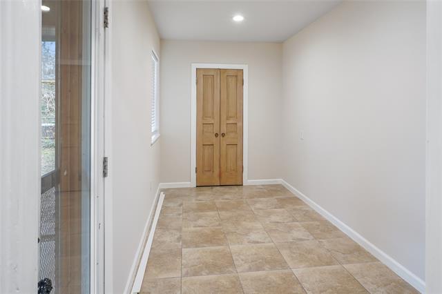 Building Photo - 2711 Santa Cruz Dr