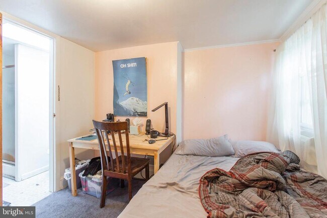 Building Photo - 3942 Delancey St