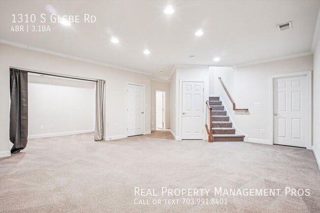 Building Photo - 1310 S Glebe Rd