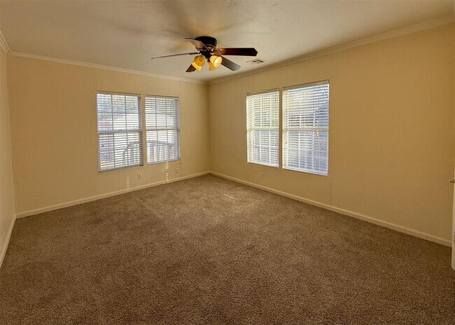 Building Photo - 2341 NW 37th St