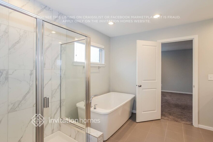 Building Photo - 2907 S 373rd Pl