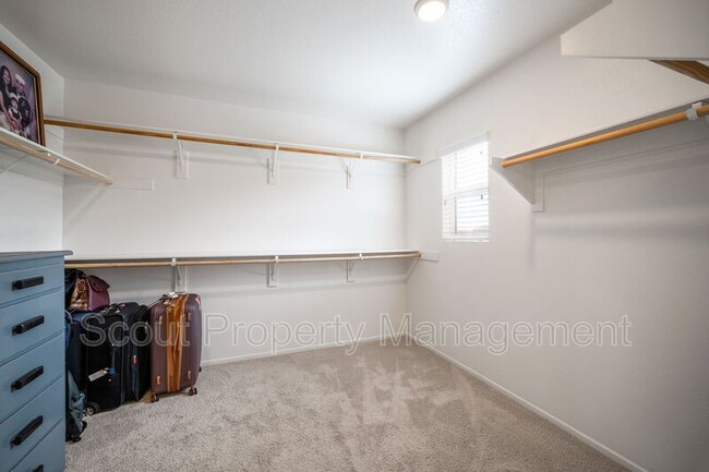 Building Photo - 29308 Abelia Ln