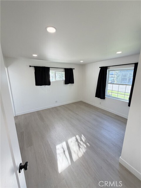 Building Photo - 9441 El Blanco Ave