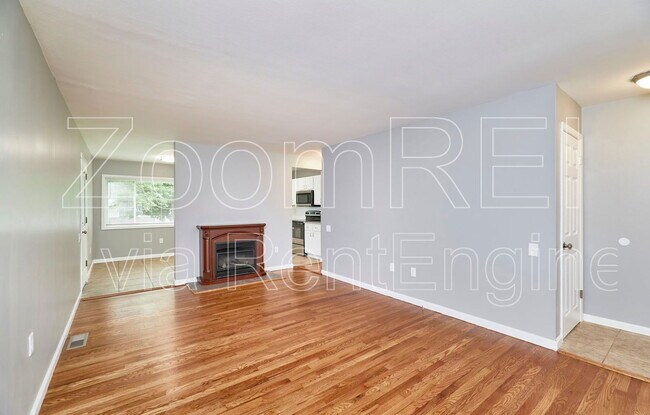 Building Photo - 2700 Steeplechase Ln