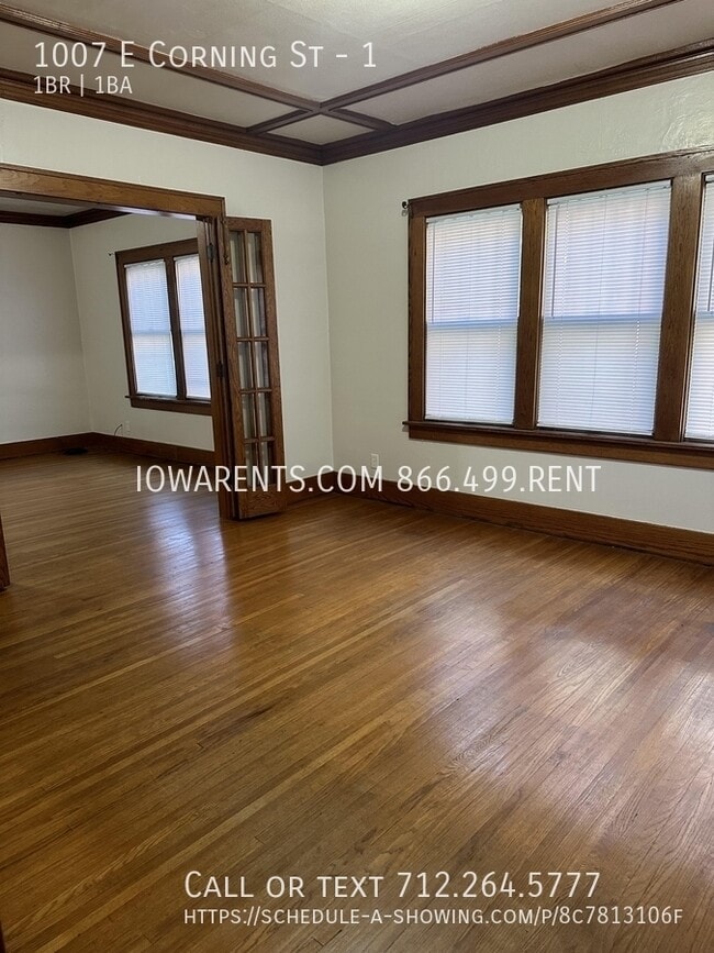 Building Photo - 1007 E Corning St