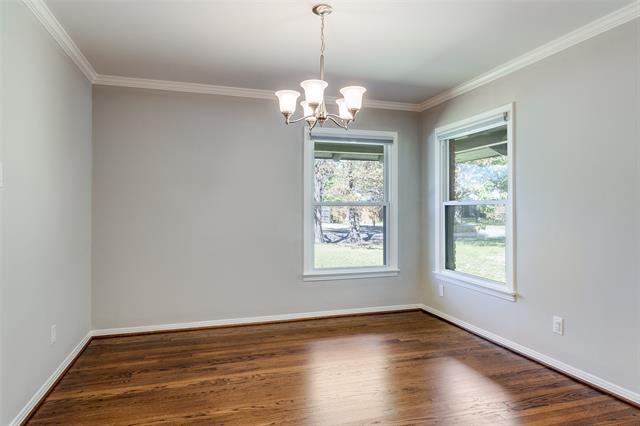Building Photo - 9250 San Fernando Way