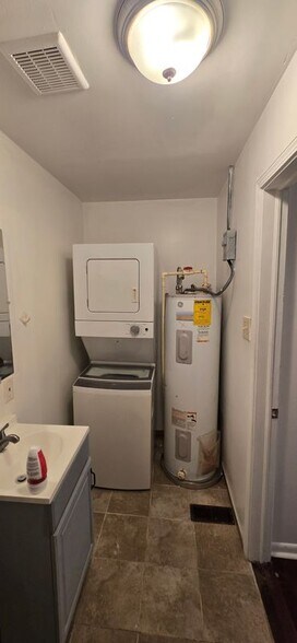 Building Photo - 4085 Canby Ln