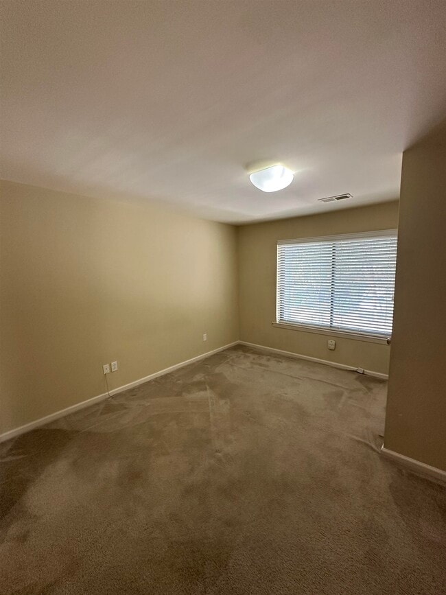 Building Photo - 1837 Gray Ridge Cove