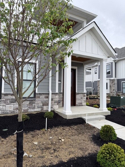 Building Photo - 7099 Celebration Way