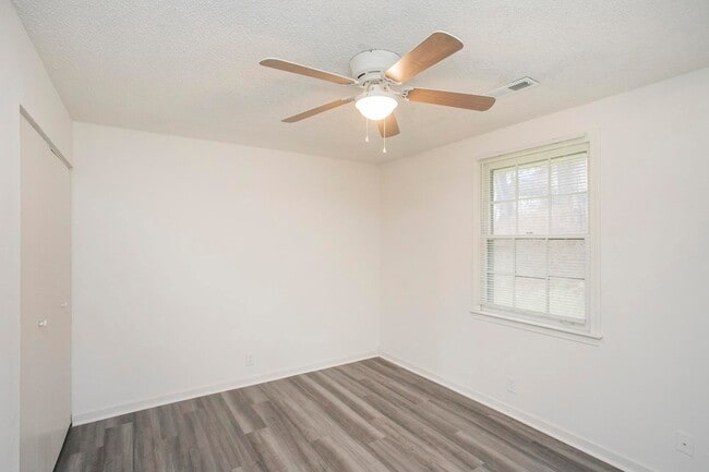 Building Photo - 108 Panamint Dr
