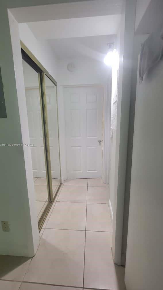 Building Photo - 3251 SW 44th St