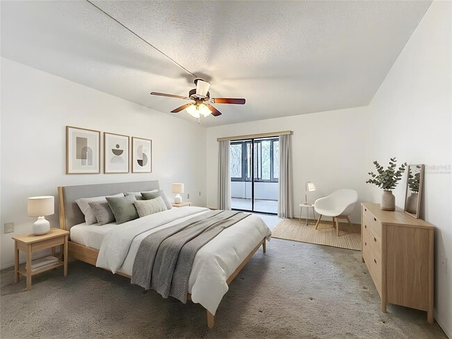 Building Photo - 434 Palm Tree Dr