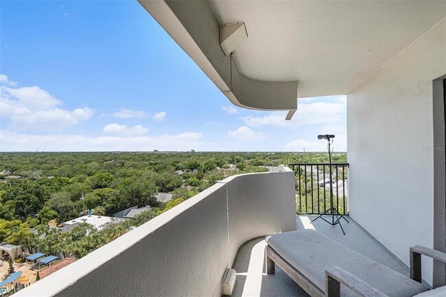 Building Photo - 4141 Bayshore Blvd
