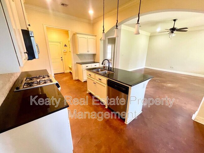 Building Photo - 115 Barataria Dr