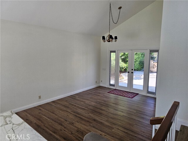 Building Photo - 25825 Southbrook
