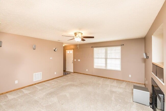 Building Photo - 5975 Pennington Creek Dr