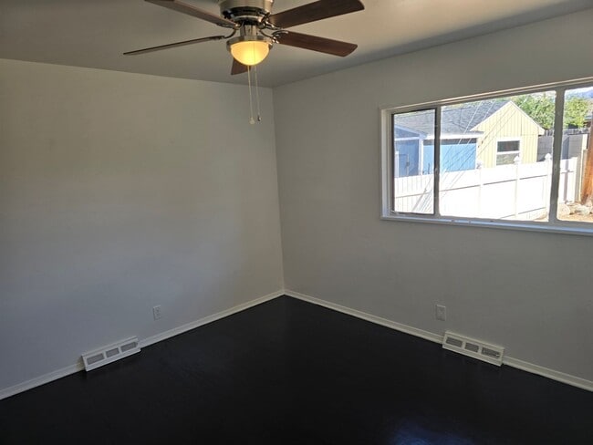 Building Photo - What!!! Less than $1.00 per square foot!!! Nice size 4 Bedroom  2 Bath with 2 living areas in the...