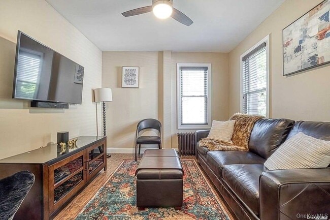 Building Photo - 524 Central Ave