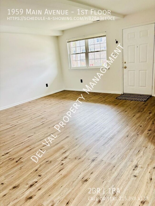 Building Photo - 1959 Main Ave